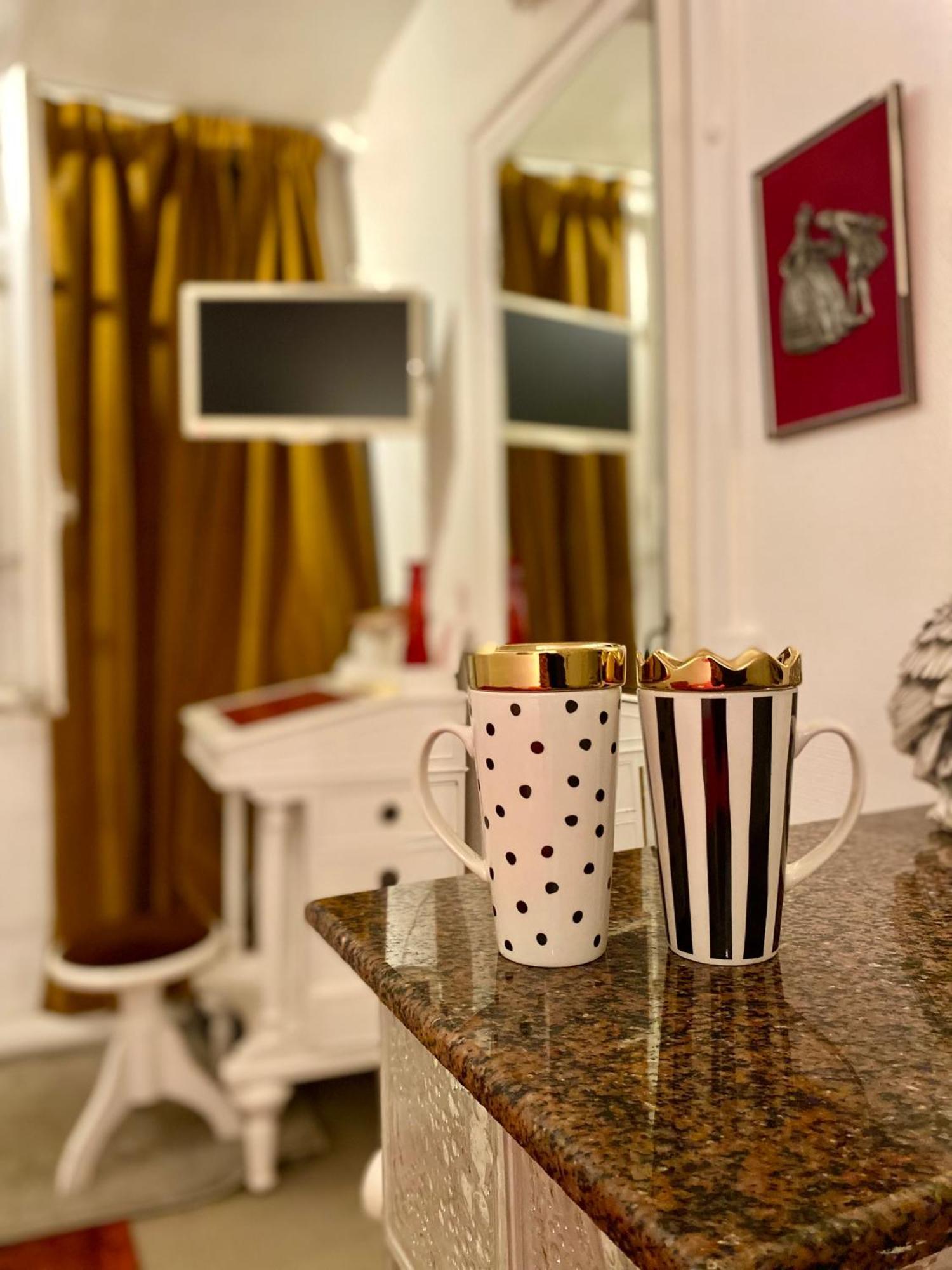 Studio Chic Paris Tour Eiffel Near Eiffel Tower 7Th Floor Exteriör bild